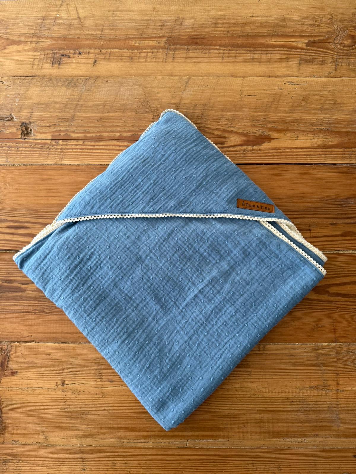 Manta muselina plumeti con capucha