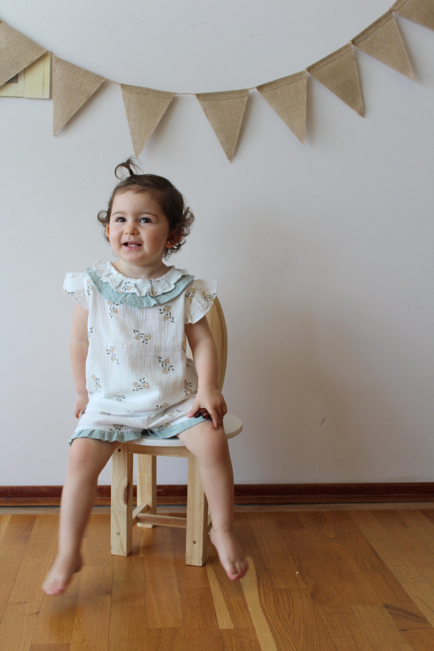 Almendra - Niña