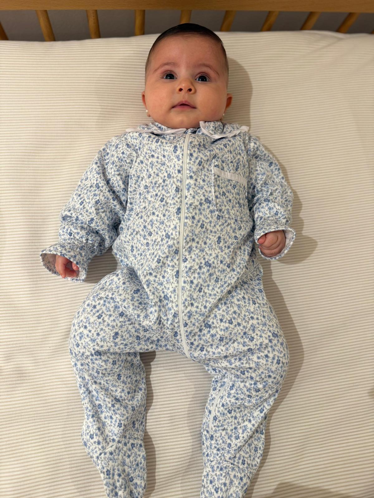 Aureli - Flores - entero - Beba